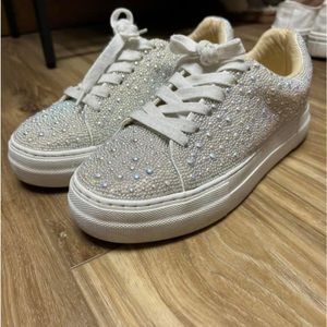 Betsy Johnson bride shoes